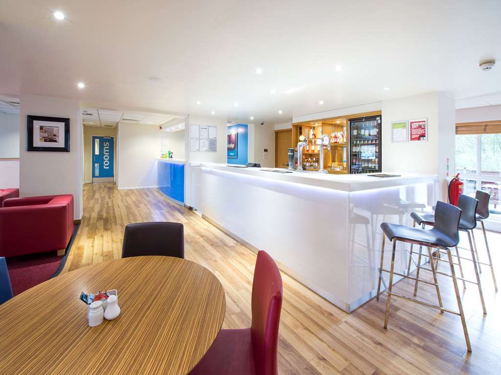 Travelodge Ashford Ristorante foto
